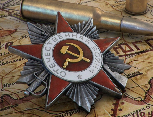 ДЕНЬ ПОБЕДЫ В РЕЖИМЕ ОНЛАЙН: КАК С ПОЛЬЗОЙ ПРОВЕСТИ 9 МАЯ, НЕ ВЫХОДЯ ИЗ ДОМА Ч. 2