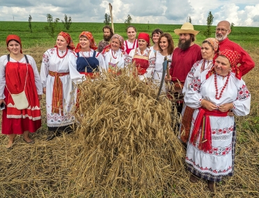 На хуторе Песочное под Курском прошел Фестиваль &laquo;Дни жатвы&raquo;